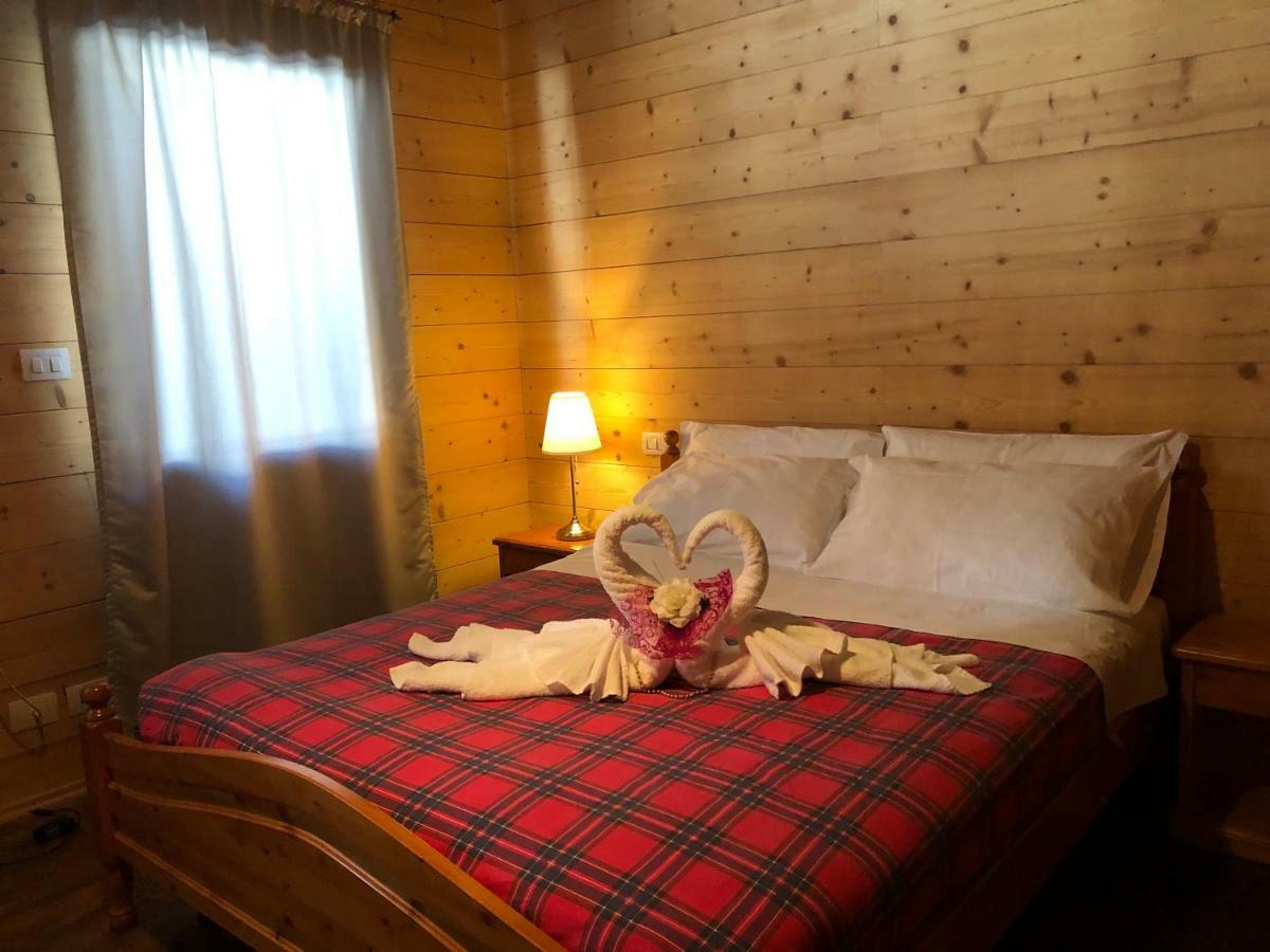 Chalet Rosa Dei Monti Piamprato Exteriör bild